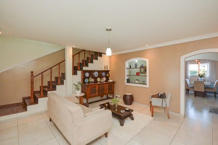 Casa à venda com 3 quartos, 350m² em Parque Colonial, São Paulo