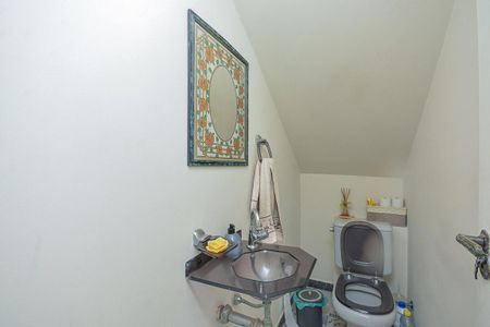 Lavabo de casa à venda com 3 quartos, 350m² em Parque Colonial, São Paulo