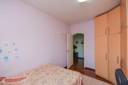 Casa para alugar com 350m², 3 quartos e 2 vagas Casa para alugar com 350m², 3 quartos e 2 vagasQuarto 2
