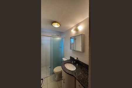 Apartamento para alugar com 67m², 2 quartos e 2 vagas Apartamento para alugar com 67m², 2 quartos e 2 vagasBanheiro da Suíte 2
