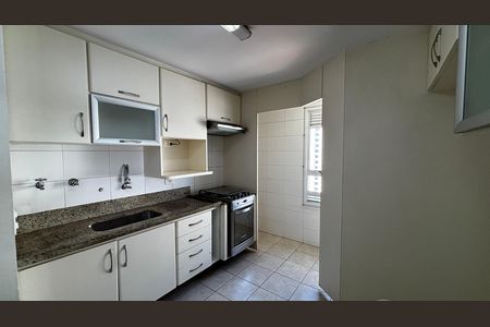 Cozinha de apartamento para alugar com 2 quartos, 67m² em Vila Boa Vista, Santo André