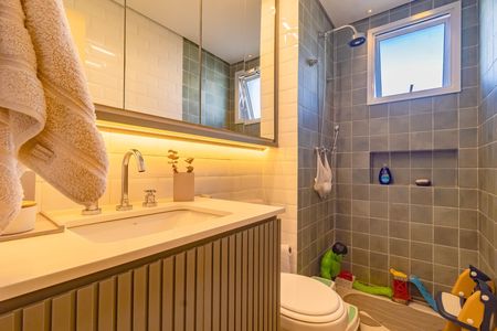 Apartamento à venda com 135m², 4 quartos e 3 vagas