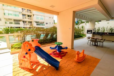 Apartamento à venda com 135m², 4 quartos e 3 vagas