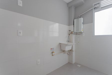 Apartamento para alugar com 42m², 2 quartos e sem vaga Apartamento para alugar com 42m², 2 quartos e sem vagaCozinha e Área de Serviço