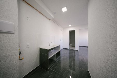 Apartamento para alugar com 33m², 2 quartos e sem vaga Apartamento para alugar com 33m², 2 quartos e sem vagaCozinha e Área de Serviço