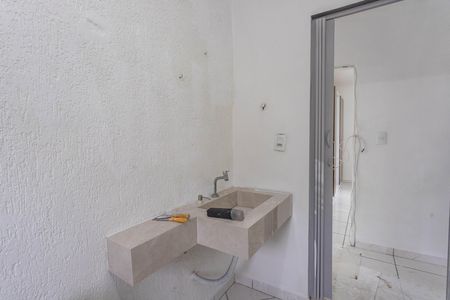 Banheiro  de casa para alugar com 2 quartos, 70m² em Jardim Apura, Diadema