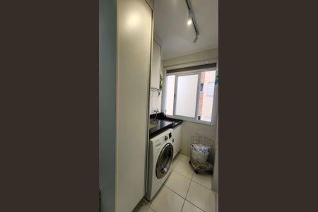 Apartamento à venda com 59m², 2 quartos e 1 vaga Apartamento à venda com 59m², 2 quartos e 1 vagaÁrea de Serviço