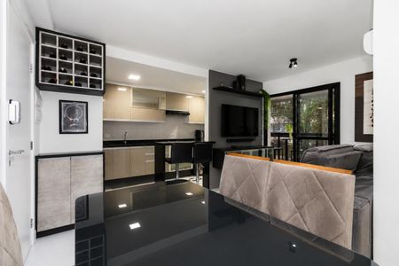 Apartamento à venda com 47m², 1 quarto e 1 vaga Apartamento à venda com 47m², 1 quarto e 1 vagaSala