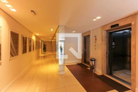 Apartamento à venda com 68m², 2 quartos e 1 vaga Apartamento à venda com 68m², 2 quartos e 1 vagaCorredor