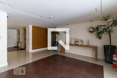 Apartamento à venda com 68m², 2 quartos e 1 vaga Apartamento à venda com 68m², 2 quartos e 1 vagaHall de Entrada