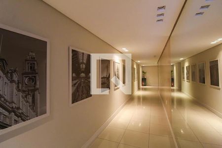 Apartamento à venda com 68m², 2 quartos e 1 vaga Apartamento à venda com 68m², 2 quartos e 1 vagaCorredor