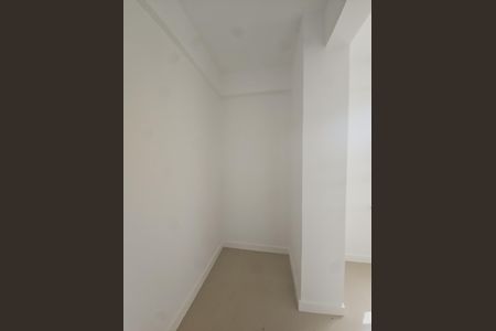 Apartamento para alugar com 64m², 2 quartos e 1 vaga Apartamento para alugar com 64m², 2 quartos e 1 vagaCloset da suíte
