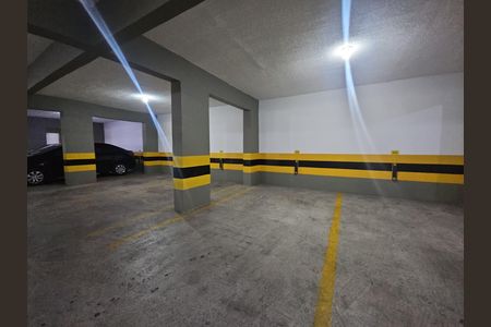 Apartamento para alugar com 64m², 2 quartos e 1 vaga Apartamento para alugar com 64m², 2 quartos e 1 vagaGaragem
