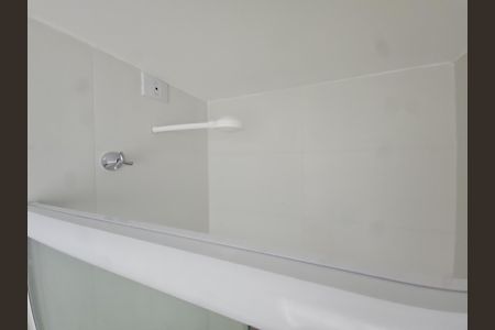 Apartamento para alugar com 64m², 2 quartos e 1 vaga Apartamento para alugar com 64m², 2 quartos e 1 vagaBanheiro Corredor
