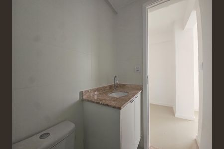 Apartamento para alugar com 64m², 2 quartos e 1 vaga Apartamento para alugar com 64m², 2 quartos e 1 vagaBanheiro da Suíte