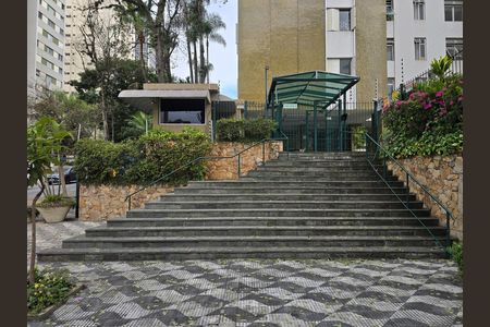 Apartamento à venda com 126m², 3 quartos e 1 vaga Apartamento à venda com 126m², 3 quartos e 1 vagaFachada