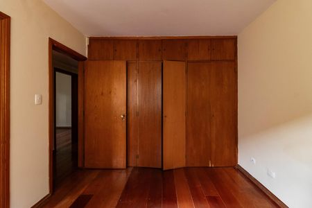 Apartamento à venda com 126m², 3 quartos e 1 vaga Apartamento à venda com 126m², 3 quartos e 1 vagaSuíte