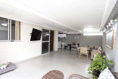 Apartamento para alugar com 94m², 1 quarto e 1 vagaÁrea privativa