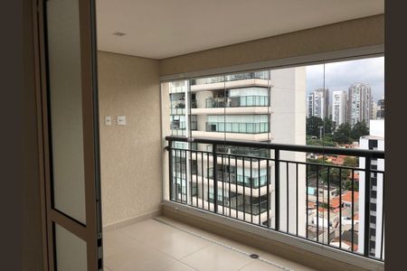 Apartamento para alugar com 213m², 3 quartos e 3 vagas Apartamento para alugar com 213m², 3 quartos e 3 vagasVaranda