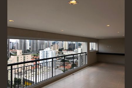 Varanda de apartamento para alugar com 3 quartos, 213m² em Jardim das Acácias, São Paulo