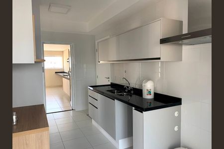 Apartamento para alugar com 213m², 3 quartos e 3 vagas Apartamento para alugar com 213m², 3 quartos e 3 vagasCozinha