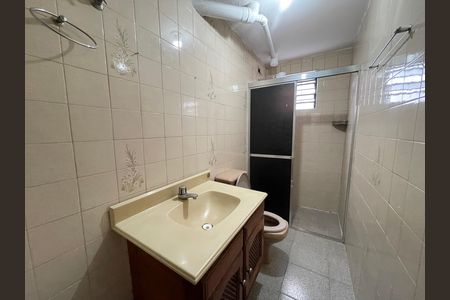 Apartamento para alugar com 49m², 2 quartos e 1 vaga Apartamento para alugar com 49m², 2 quartos e 1 vagaBanheiro