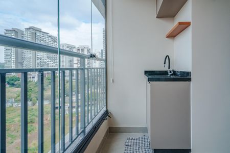 Studio para alugar com 25m², 1 quarto e sem vaga Studio para alugar com 25m², 1 quarto e sem vagaÁrea de Serviço