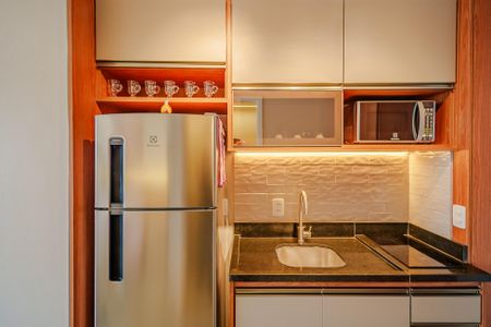 Studio para alugar com 25m², 1 quarto e sem vaga Studio para alugar com 25m², 1 quarto e sem vagaCozinha