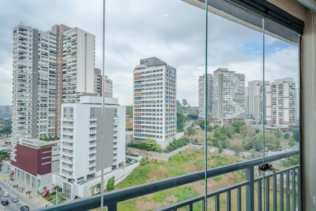 Studio para alugar com 25m², 1 quarto e sem vaga Studio para alugar com 25m², 1 quarto e sem vagaVaranda