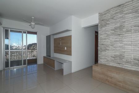 Apartamento para alugar com 60m², 3 quartos e 1 vaga Apartamento para alugar com 60m², 3 quartos e 1 vagaSala