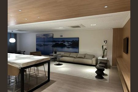Apartamento à venda com 62m², 2 quartos e 2 vagas Apartamento à venda com 62m², 2 quartos e 2 vagasSalão de festas