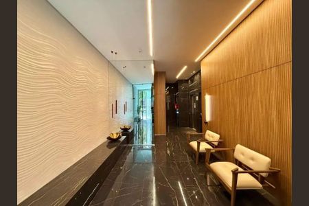 Apartamento à venda com 62m², 2 quartos e 2 vagas Apartamento à venda com 62m², 2 quartos e 2 vagasHall de entrada