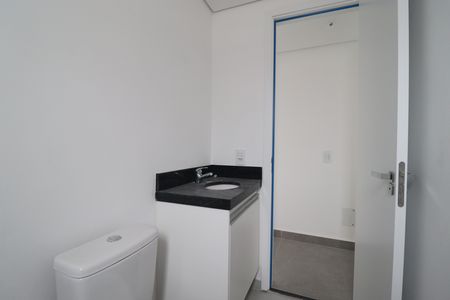 Apartamento à venda com 44m², 2 quartos e 1 vagaBanheiro 1