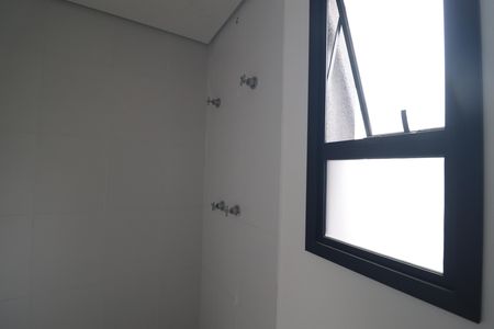 Apartamento à venda com 49m², 2 quartos e 1 vagaBanheiro 2