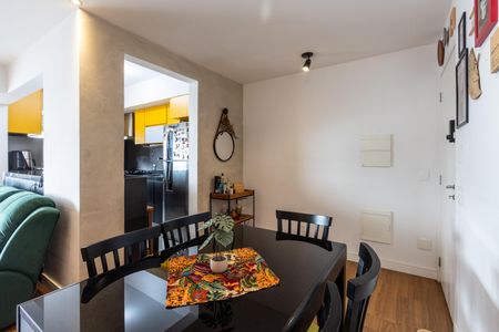 Apartamento à venda com 78m², 2 quartos e 1 vagaSala de Jantar