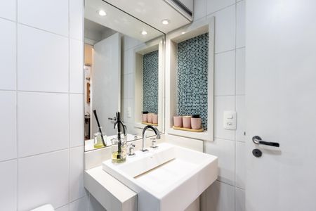 Apartamento à venda com 78m², 2 quartos e 1 vagaBanheiro do Corredor