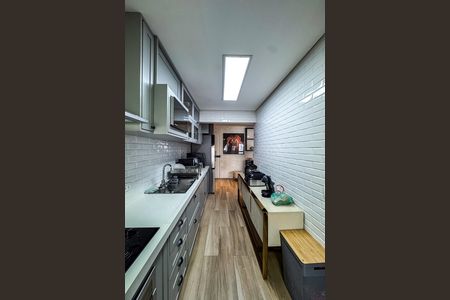 Apartamento à venda com 93m², 2 quartos e 2 vagas Apartamento à venda com 93m², 2 quartos e 2 vagasCozinha
