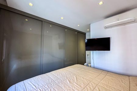Apartamento à venda com 93m², 2 quartos e 2 vagas Apartamento à venda com 93m², 2 quartos e 2 vagasSuíte