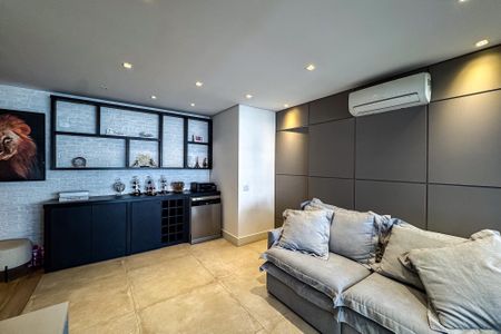 Apartamento à venda com 93m², 2 quartos e 2 vagas Apartamento à venda com 93m², 2 quartos e 2 vagasSala