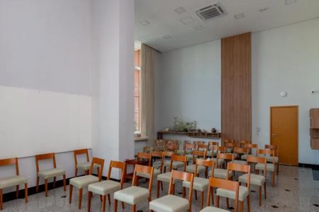 Apartamento à venda com 93m², 2 quartos e 2 vagas Apartamento à venda com 93m², 2 quartos e 2 vagasSalão de Festas