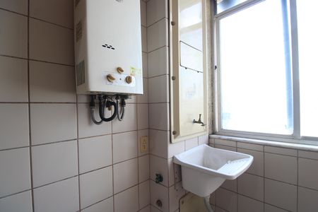 Apartamento à venda com 58m², 2 quartos e 1 vagaÁrea de serviço