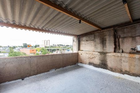 Casa para alugar com 100m², 3 quartos e sem vaga Casa para alugar com 100m², 3 quartos e sem vagaTerraço