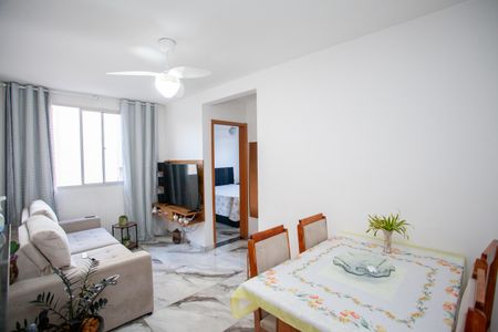 Apartamento para alugar com 60m², 2 quartos e 1 vaga Apartamento para alugar com 60m², 2 quartos e 1 vagaSala