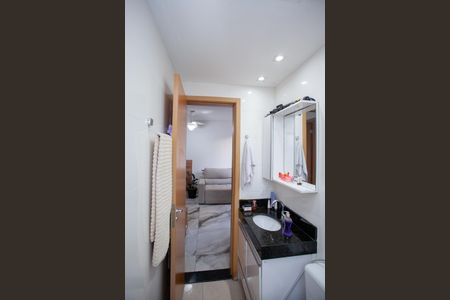 Apartamento para alugar com 60m², 2 quartos e 1 vaga Apartamento para alugar com 60m², 2 quartos e 1 vagaBanheiro Social