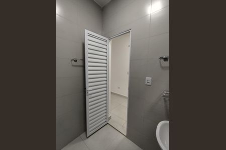 Casa para alugar com 170m², 2 quartos e 1 vaga Casa para alugar com 170m², 2 quartos e 1 vagaBanheiro - torneira