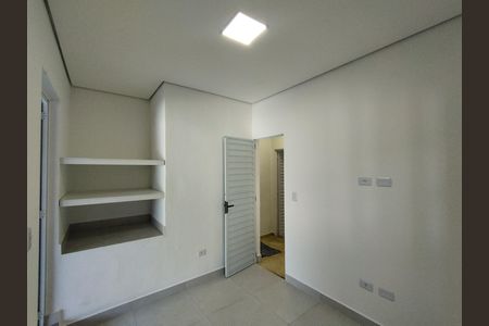 Casa para alugar com 170m², 2 quartos e 1 vaga Casa para alugar com 170m², 2 quartos e 1 vagaQuarto