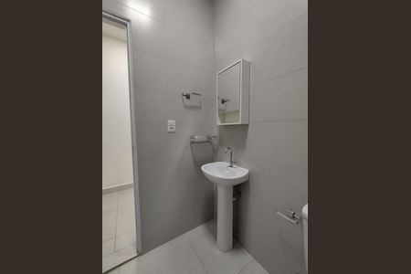Casa para alugar com 170m², 2 quartos e 1 vaga Casa para alugar com 170m², 2 quartos e 1 vagaBanheiro - torneira