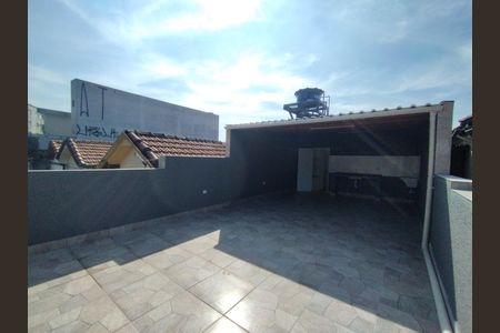Casa para alugar com 170m², 2 quartos e 1 vaga Casa para alugar com 170m², 2 quartos e 1 vagaVaranda