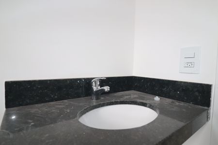 Apartamento à venda com 44m², 2 quartos e 1 vagaBanheiro 1