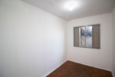 Quarto 2 de casa para alugar com 2 quartos, 70m² em Jardim Figueira, Guarulhos